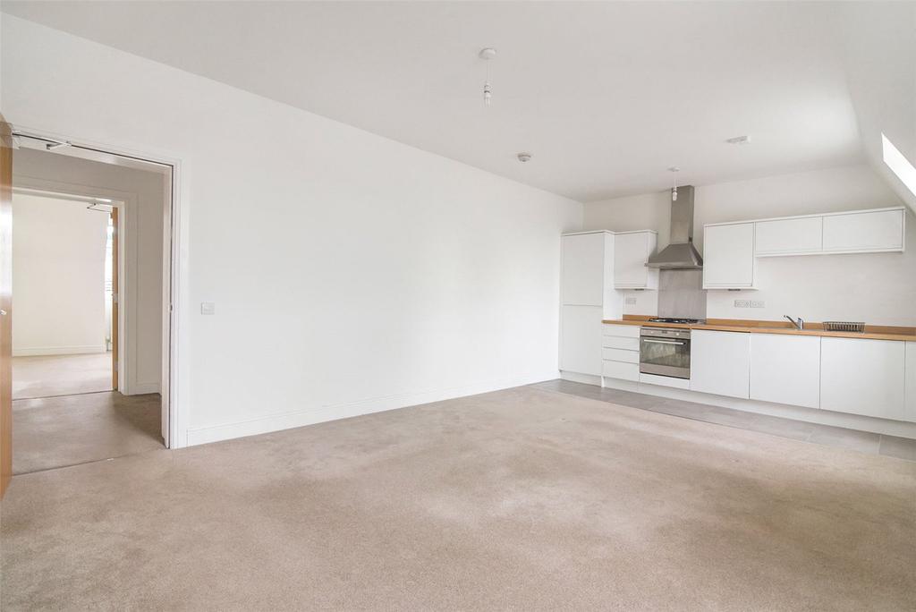 Lounge/Kitchen