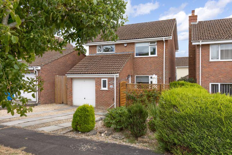 Kingsley Place, Trowbridge 3 bed detached house for sale £370,000