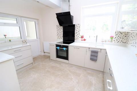 5 bedroom detached house for sale - The Crescent, Walsall