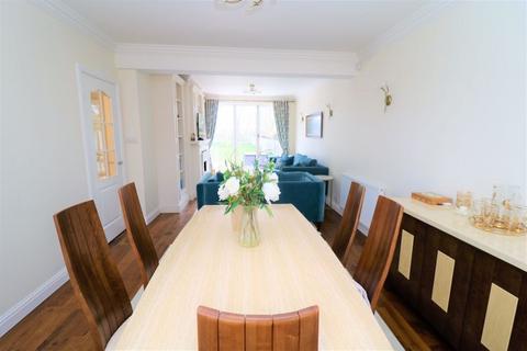 153 The Crescent, Walsall, WS1 2DD