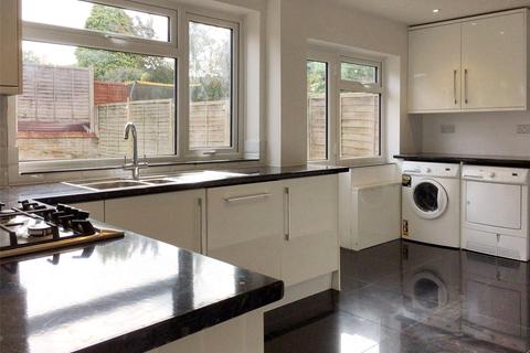 34 Oaklands Way, Basingstoke, RG23 8LZ