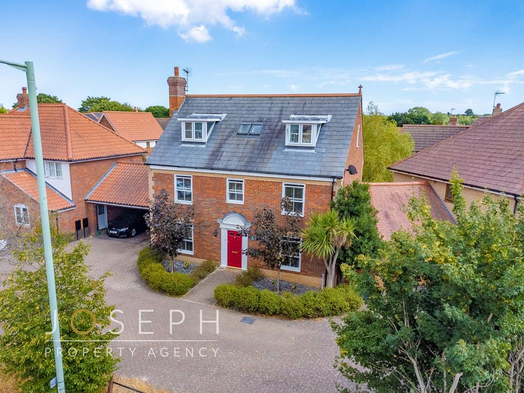 Broadlands Way, Rushmere St Andrew, Ipswich, IP4 5 bed detached house