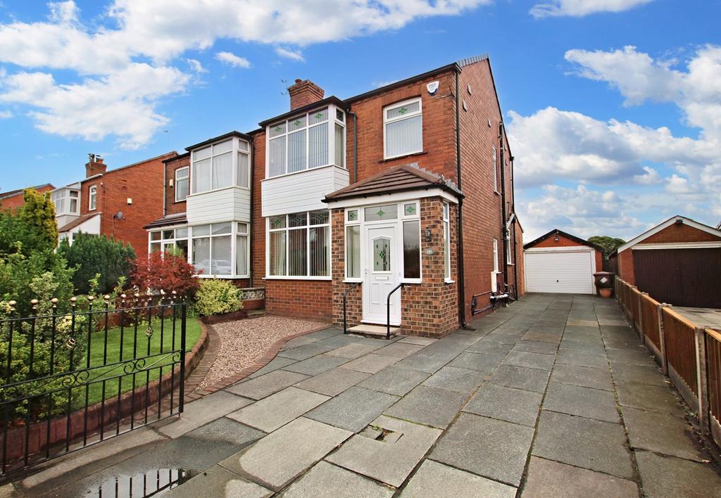Liverpool Road, Pewfall, Haydock, St... 3 bed semidetached house £