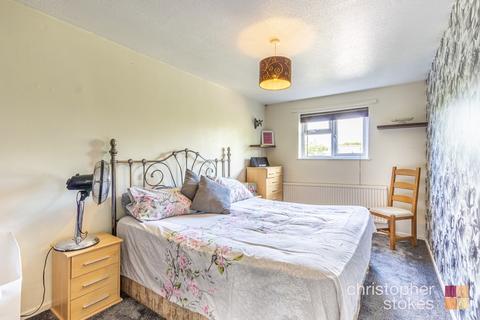 3 bedroom terraced house for sale - Paddick Close, Hoddesdon, EN11
