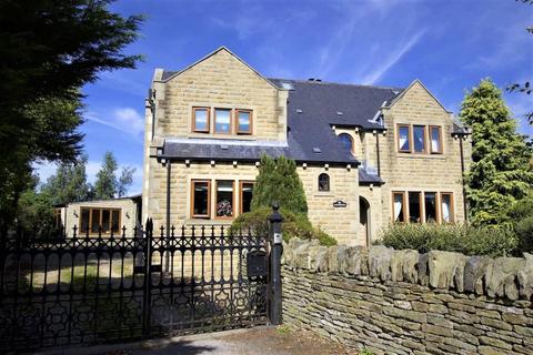 4 bedroom detached house for sale, New Popplewell Lane, Scholes, BD19