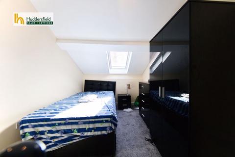 1 bedroom apartment to rent, New Street, Huddersfield