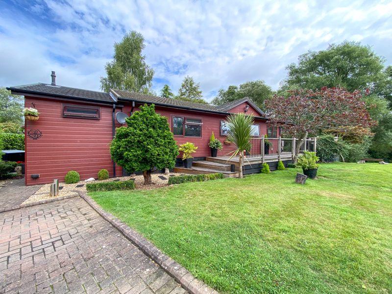 Somerford, Congleton 2 bed lodge for sale £299,995