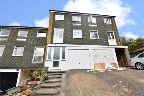 31 Trowbridge Gardens, Luton, LU2 7JY