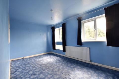 31 Trowbridge Gardens, Luton, LU2 7JY