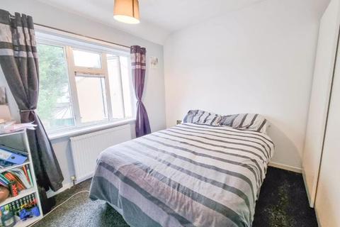 2 Winsley Road, Matson, Gloucester, GL4 6NG