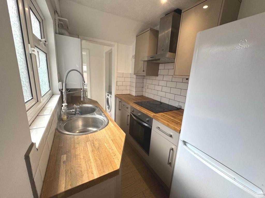 House in Reading - View 4