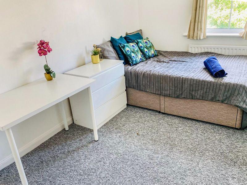 Room To Rent All Bills Included House share £525 pcm (£121 pw)