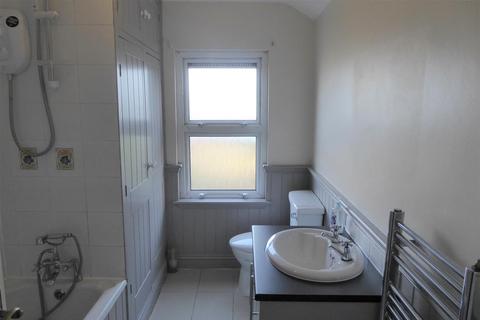37 Derby Road, Hounslow, TW3 3UQ