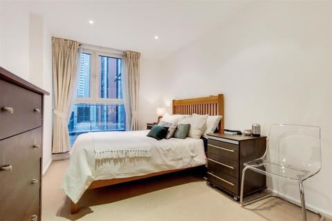 1 bedroom apartment for sale - The Oxygen Apartments, Royal Victoria Dock E16