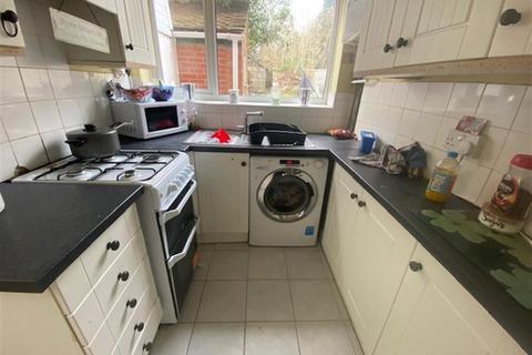 73 Wolverhampton Road South, Birmingham, B32 2AY