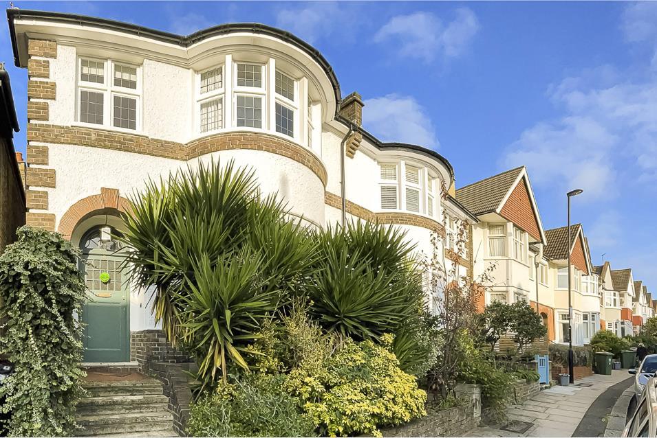 Caterham Road, Lewisham, SE13 4 bed semidetached house for sale £925,000