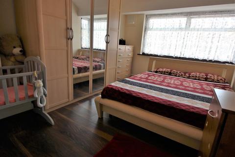 64 Fendyke Road, Belvedere, DA17 5DP