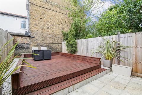 14 Rainbow Street, London, SE5 7TD