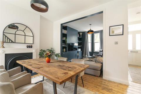 14 Rainbow Street, London, SE5 7TD