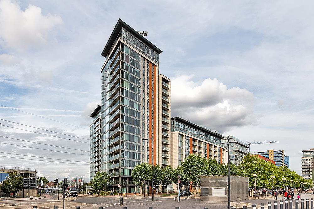 Alaska Apartments, Royal Victoria Dock, E16 1 bed apartment £385,000