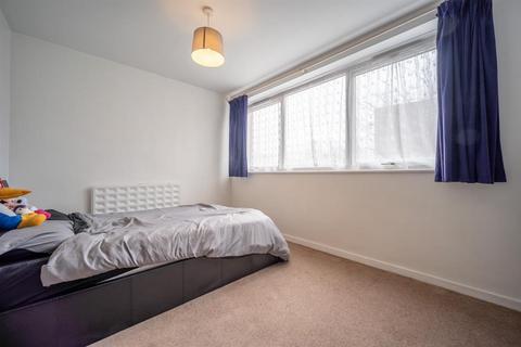 1 Cedarhurst, Birmingham, B32 2JZ