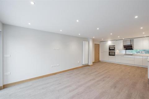 87 Gillhurst Road, Birmingham, B17 8PE