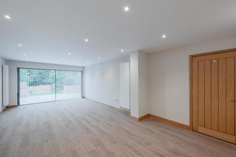 87 Gillhurst Road, Birmingham, B17 8PE