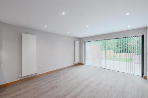 87 Gillhurst Road, Birmingham, B17 8PE