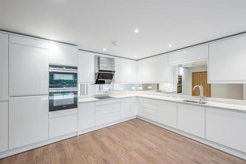 87 Gillhurst Road, Birmingham, B17 8PE