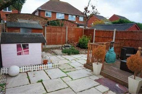 3 bedroom semi-detached house to rent - Merrions Close, Great Barr