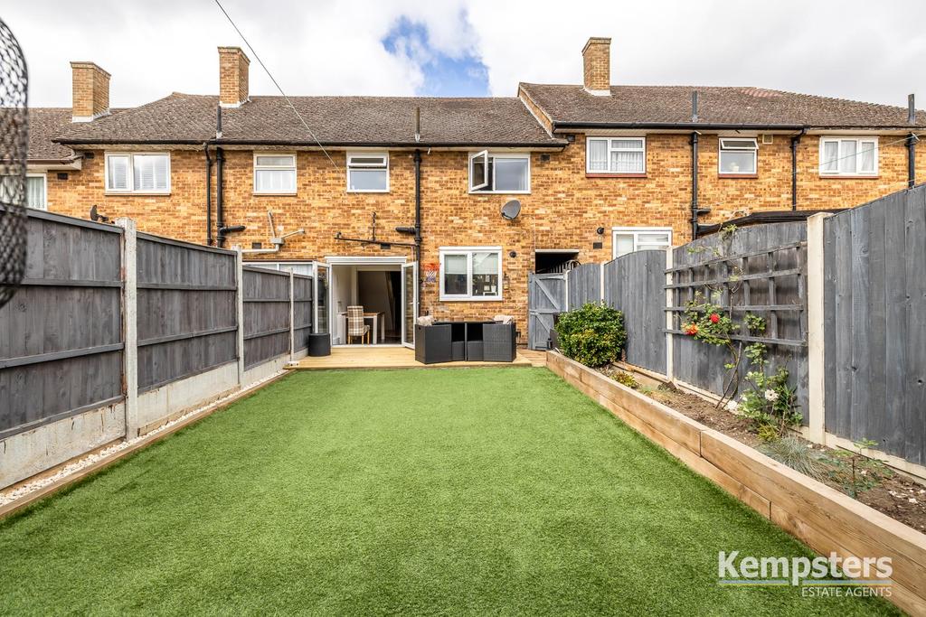 Rear Garden 4.jpg