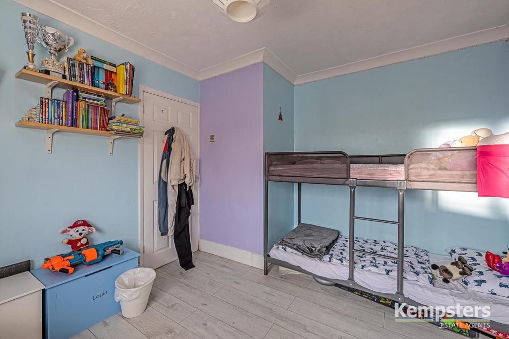 Bedroom 2 2nd.jpg