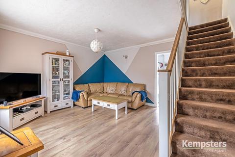 120 Cherwell Grove, South Ockendon, RM15 6AS