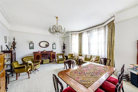 4 bedroom apartment for sale, Daleham Gardens, Hampstead, London, NW3
