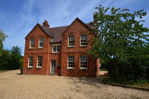 5 bedroom detached house to rent - WOOLSTHORPE ROAD, REDMILE, NOTTINGHAM