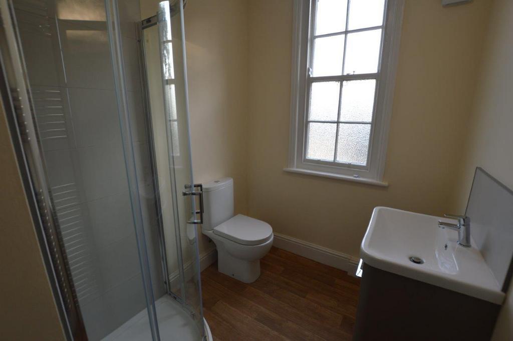 Shower room.JPG