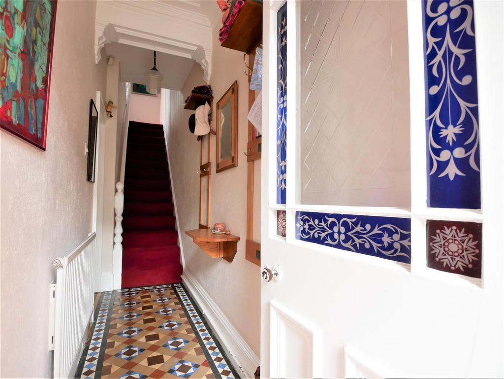 Thorpe Street, York 4 bed terraced house £450,000