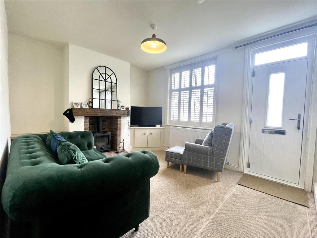 Freemans Lane., Burbage, Hinckley 2 bed terraced house £180,000