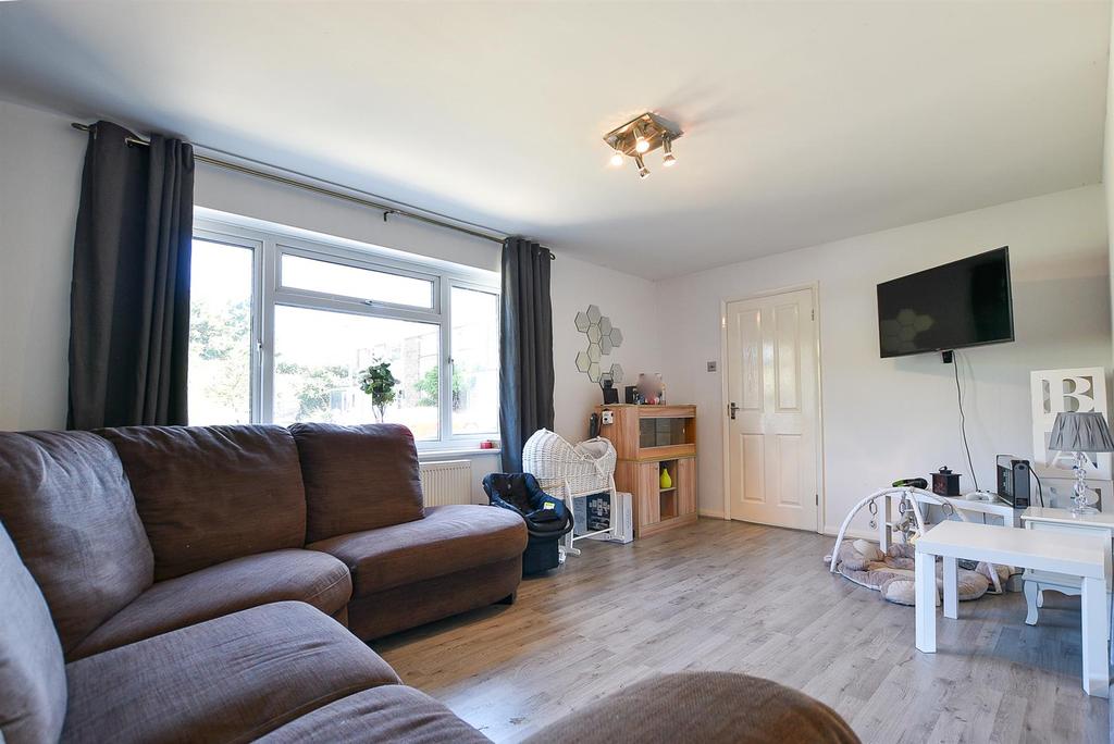 Unwin Close, Aylesford 4 bed semidetached house £495,000