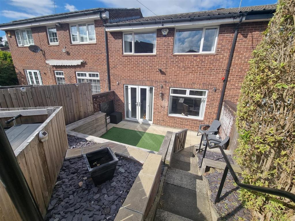Rear Enclosed Garden