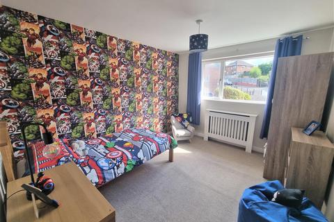 227 Broad Lane, Leeds, LS13 2NJ