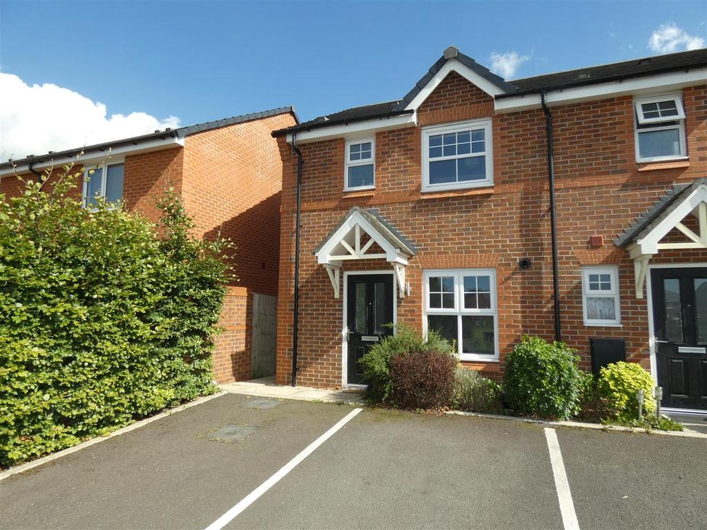Palmer Close, Moston, Sandbach 3 bed semidetached house for sale £84,000