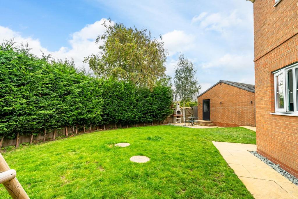 Hardwicke Close, York 3 bed detached house for sale £350,000