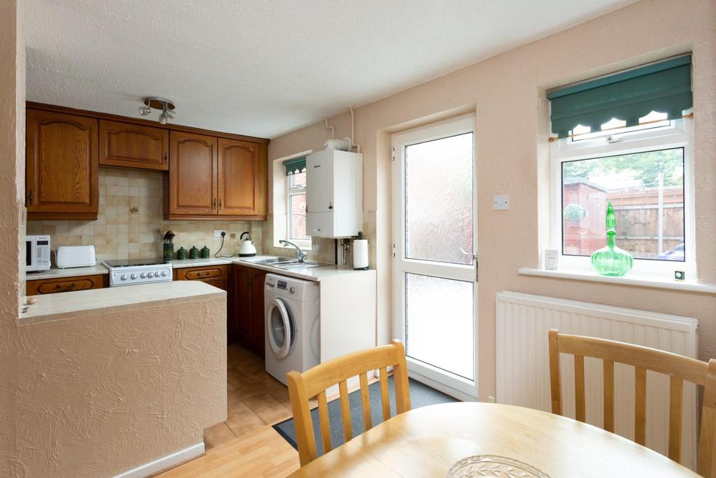 Fairfield Road, Tadcaster 3 bed house £200,000