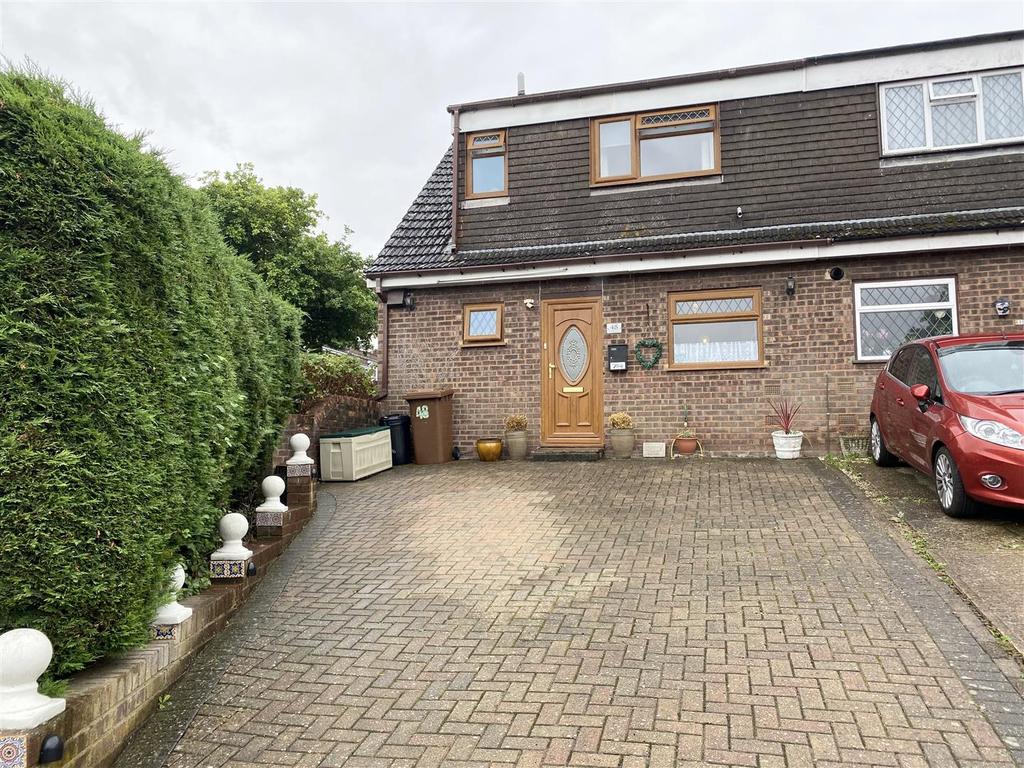 Arundel Close, Lordswood 3 bed end of terrace house £325,000
