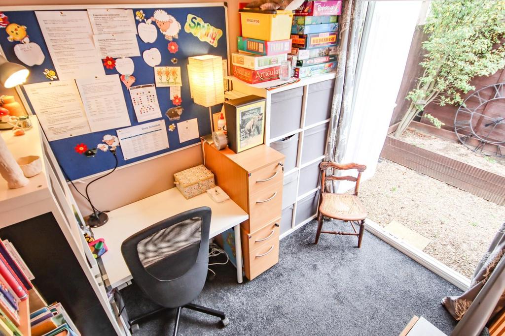 Outbuilding/Office