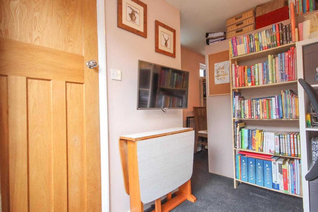 Outbuilding/Office