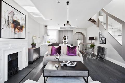 97b Bathurst Gardens, London, NW10 5JJ
