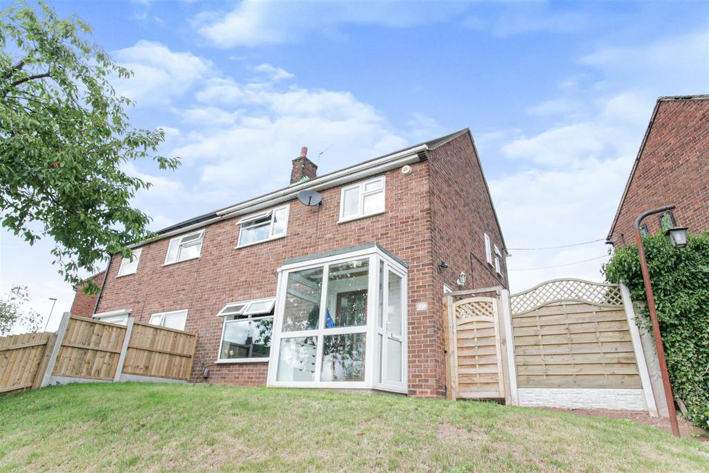 Oldcastle Avenue, Bradwell, Newcastle 3 bed semidetached house £165,000