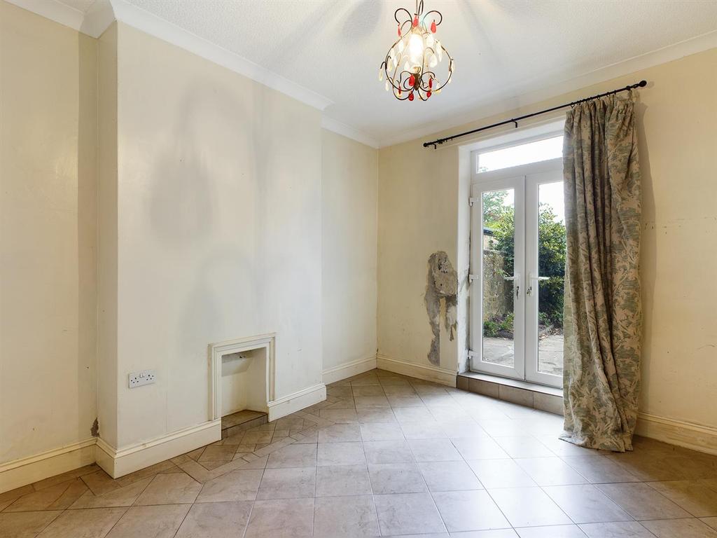 Queen Street, Barnard Castle 3 bed terraced house £168,000